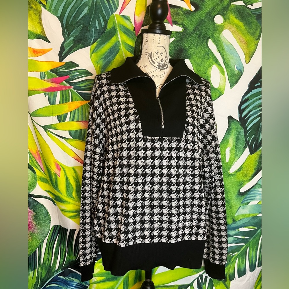 Express M Loose Fit Houndstooth Preppy City Fall Winter Classic Zip Sweater